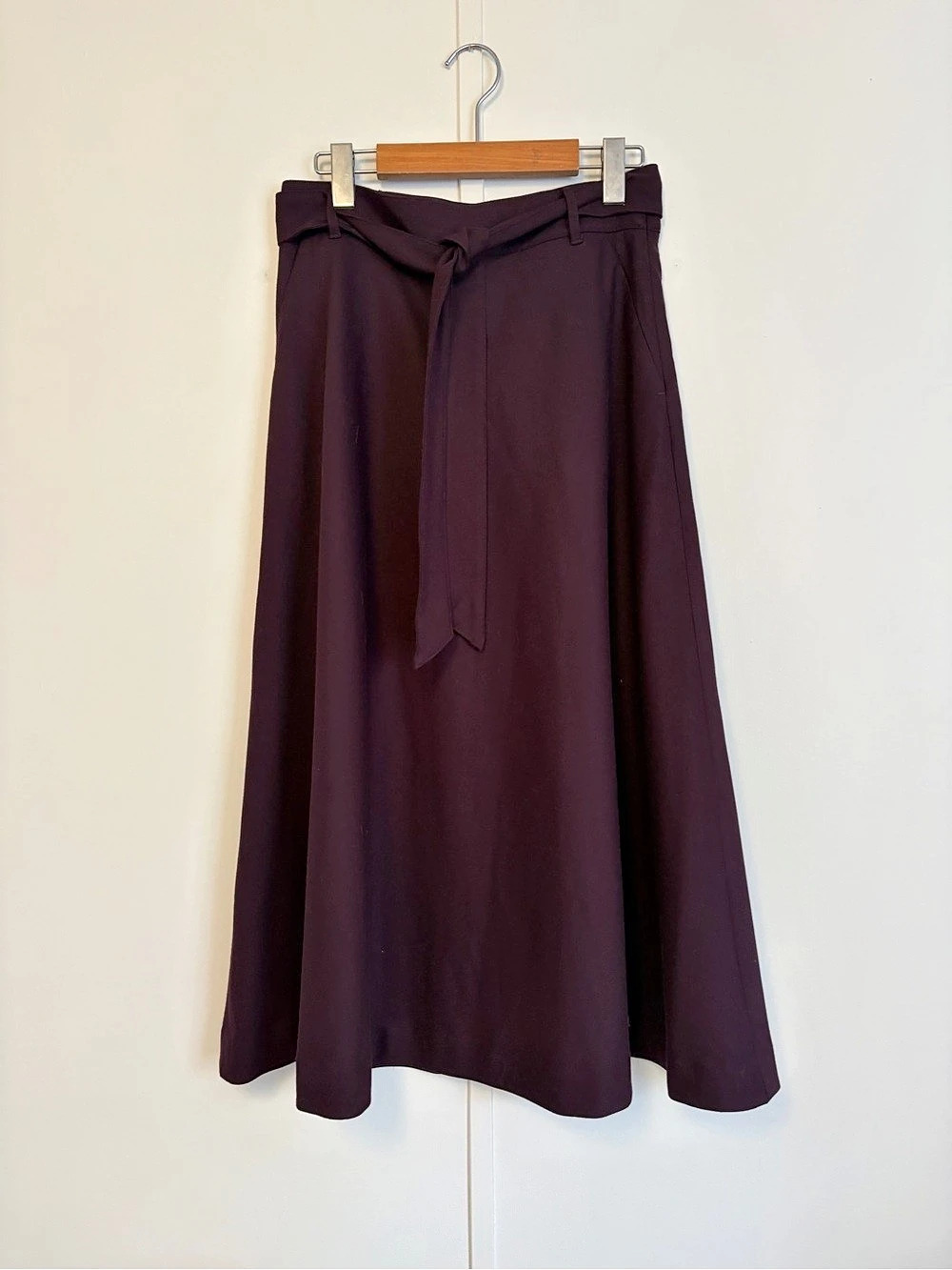 RW&CO. Midi Tie Waist Skirt in Plum Size 6 Like New - Picture 4 of 9